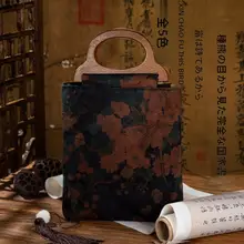 手作りのシルクトートバッグ【木製ハンドル・レトロデザイン・着物スタイル】