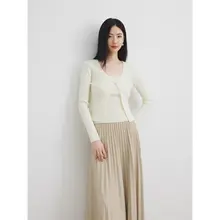 杏色花柄ニットカーディガンとベストのセットアップ（セットアップ対応）