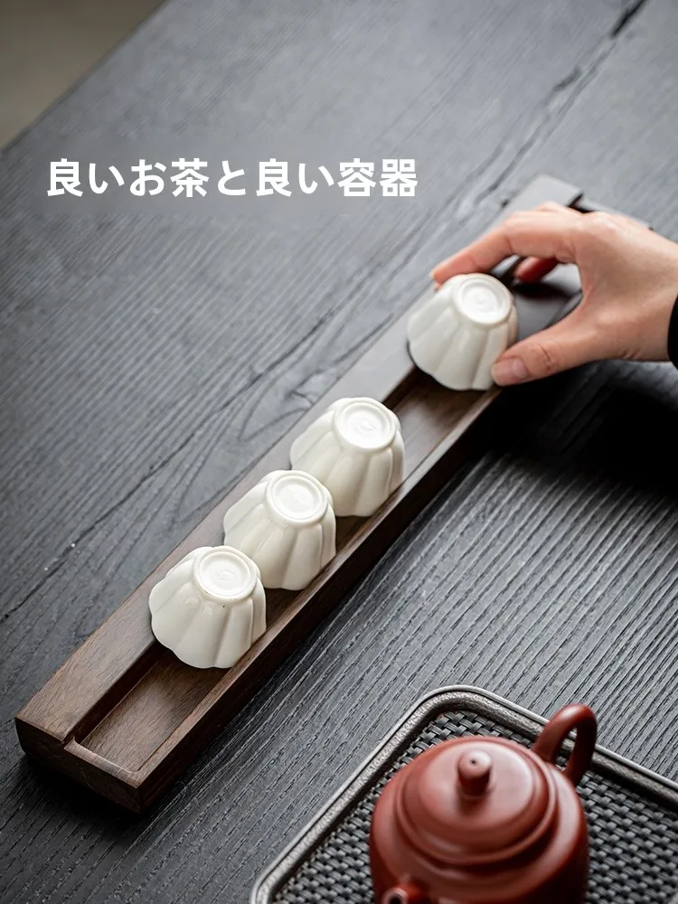 コップ水切  りを選ぶべき理由は？黒檀のシンプルさが、日常の静けさを生む