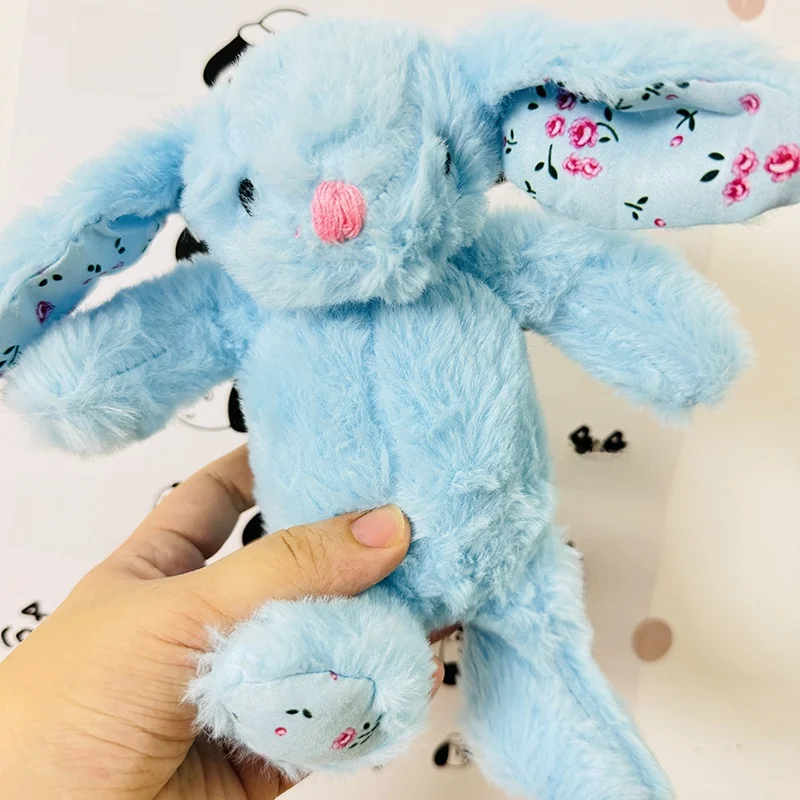 四色のかわいいバニーラビット：小花柄ぬいぐるみの多様性と実用性を解説