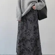 絞り染めのハイウエストAラインスカート【秋冬用・シルクベロア・スタイリッシュ】