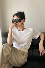 快適で着心地の良い綿100%丸首短袖Tシャツ【シンプルデザイン・女性用・夏用】