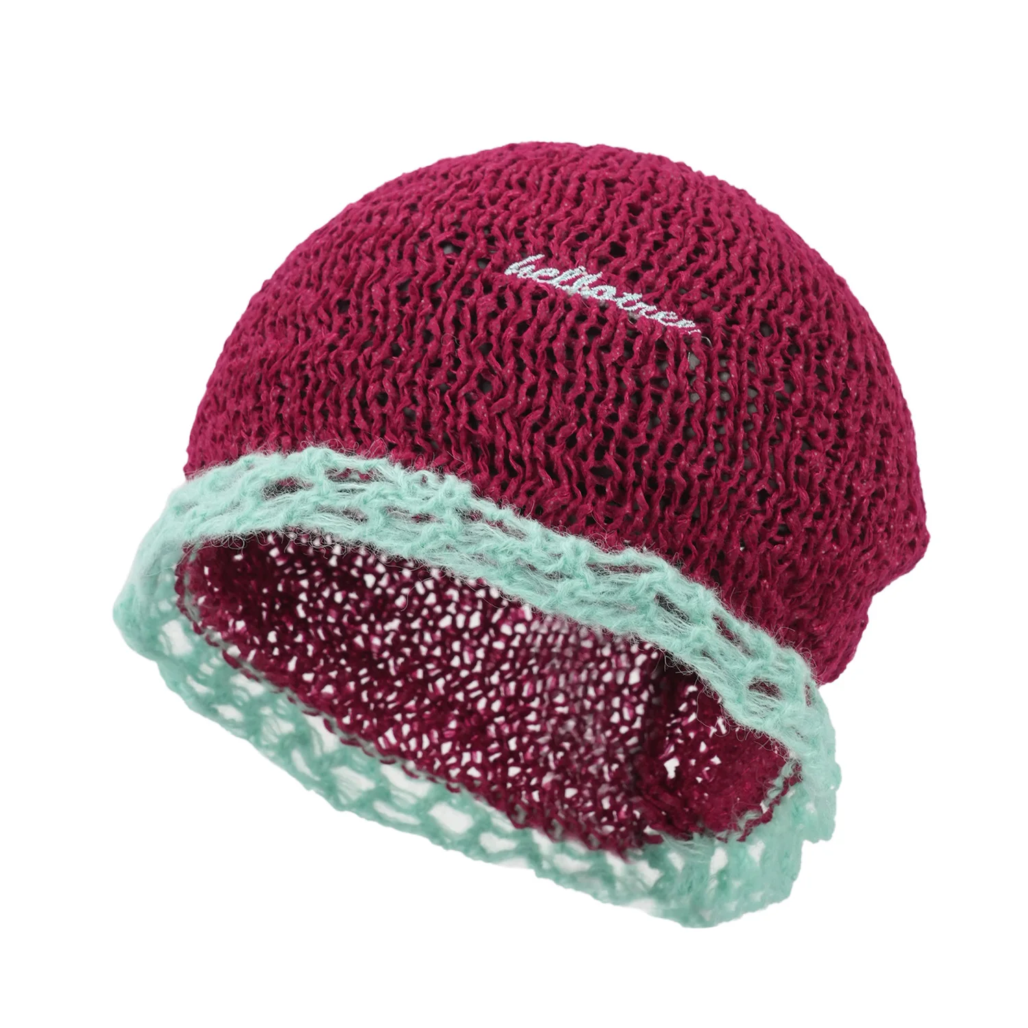 通年使用可能な軽量カラーブロック刺繍入りニットキャップ：透湿性と個性的デザインが評価される理由