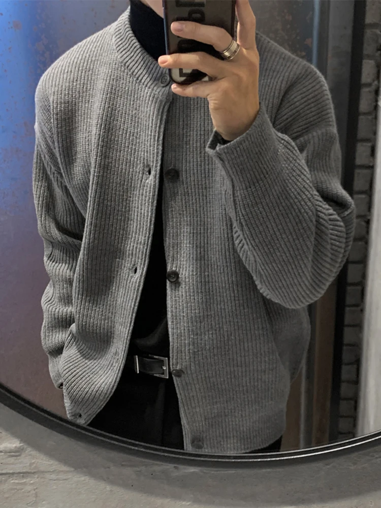 通勤にぴったりの男性カーディガンはどれがおすすめ？5000円〜15000円のベスト3選を徹底比較