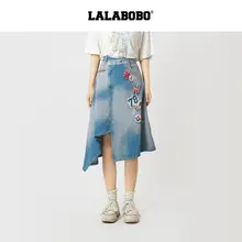 デザインが引き立つデニムスカート【Aライン・夏用・スリム効果】（セットアップ対応）