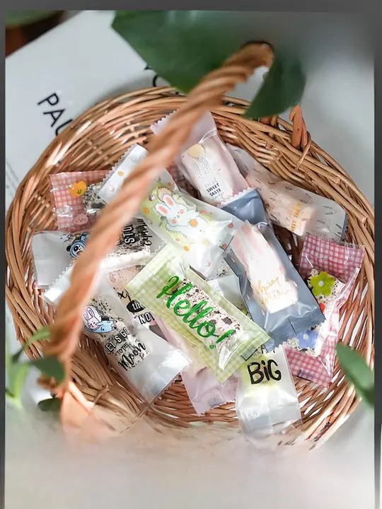 包装袋 ヌガーキャンディー 使用透明袋子 太さキャラメルナッツ キャンディー用紙 100個