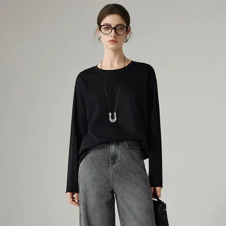色あせしにくいU型金属ホースシューのロングネックレス【個性的なデザイン・セーター用・アクセサリー】