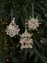 金粉のソリを引くサンタエンジェルのクリスマスデコレーション【鹿モチーフ・ツリー用飾り】