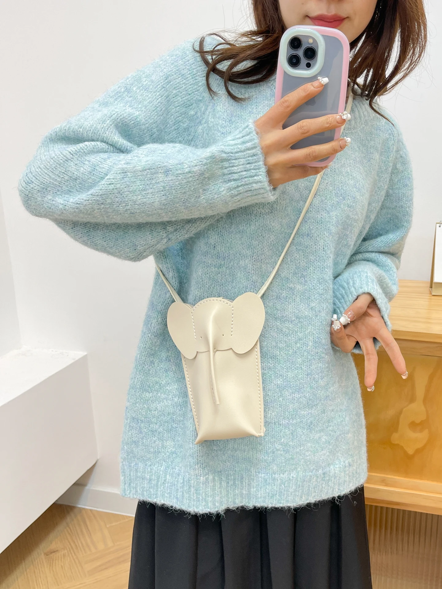 ショルダー バッグ ミニ どんなもの？小象デザインのDIY手編みバッグが選ばれる理由とは