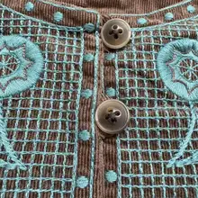 刺繍入り コーデュロイ長袖短丈ジャケット【ラウンドネック・ゆったり・コットン・前開き】