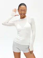 極上の柔らかさ ミラノウール長袖トップス【フィットネス・ヨガ向け・グレー】