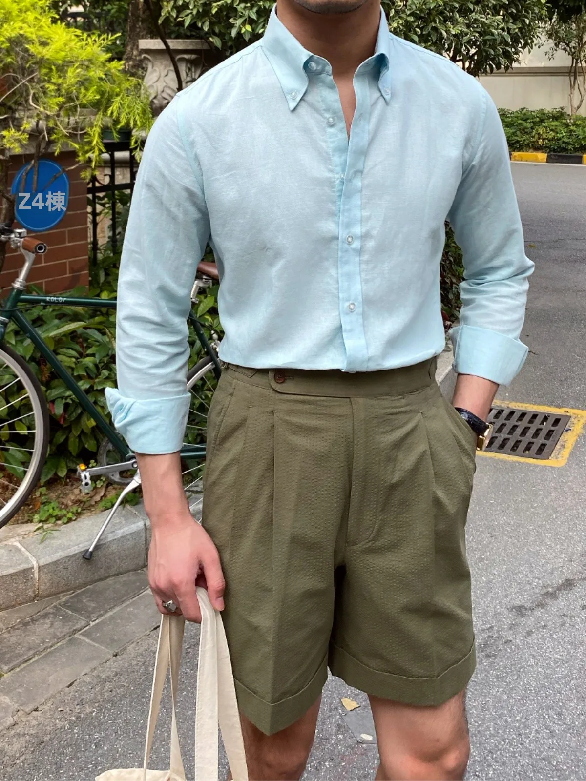 40代から50代の男性が選ぶべき、夏のカジュアルシャツはどれ？