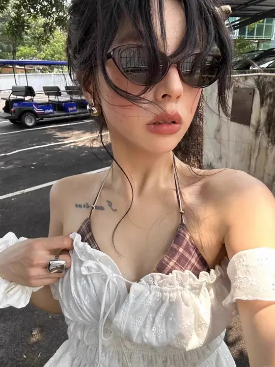 レトロなキャットアイサングラス【紫外線カット・シンプルデザイン・女性用】