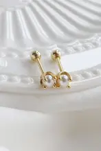 天然海水パール 迷你丸型ピアス【純銀製・繊細デザイン・女性用】