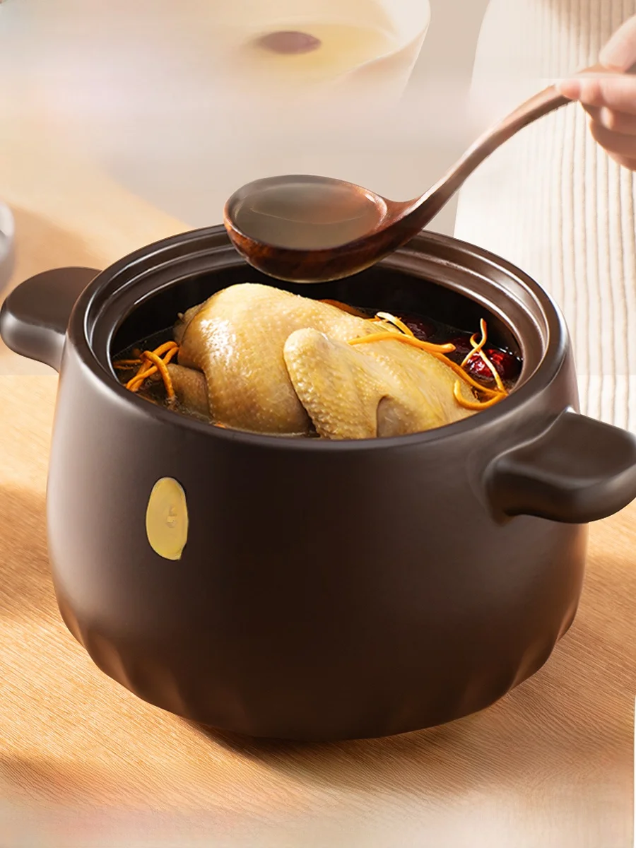 ご飯釜をどう選ぶ？陶器製の炊飯鍋が日常に届ける、ほっとする温もりとは