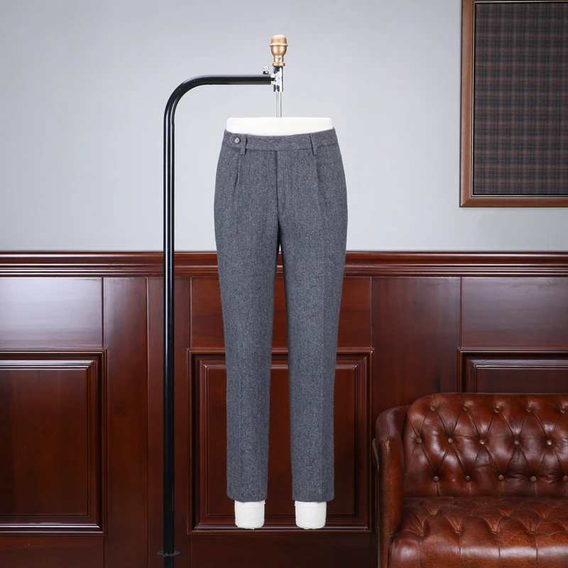グレーのハウンドトゥースウールパンツ：ダブルプリーツ・ビンテージスタイルの実用性と着こなしガイド