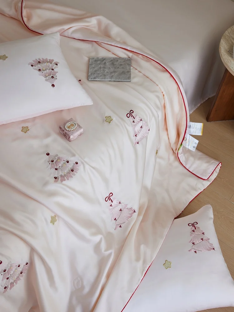 少女心をくすぐる涼感天絲刺繍夏用掛け布団：涼感素材と四季対応の実用性を検証