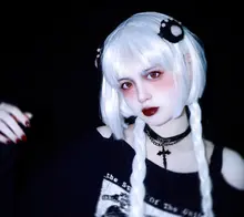 オリジナル手作り毛糸の猫爪ヘアクリップ【黒猫・フワフワ・ダークテイスト】