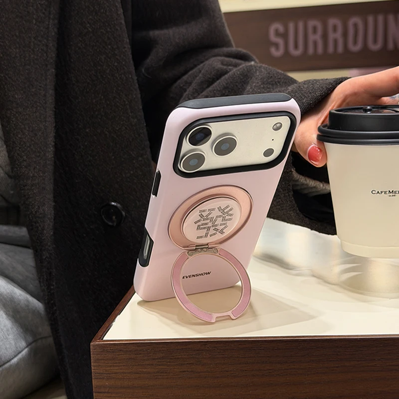 スタンド付きiPhoneケースで失敗しない選び方は？赤いiPhoneに合うデザインと実用性を徹底解説