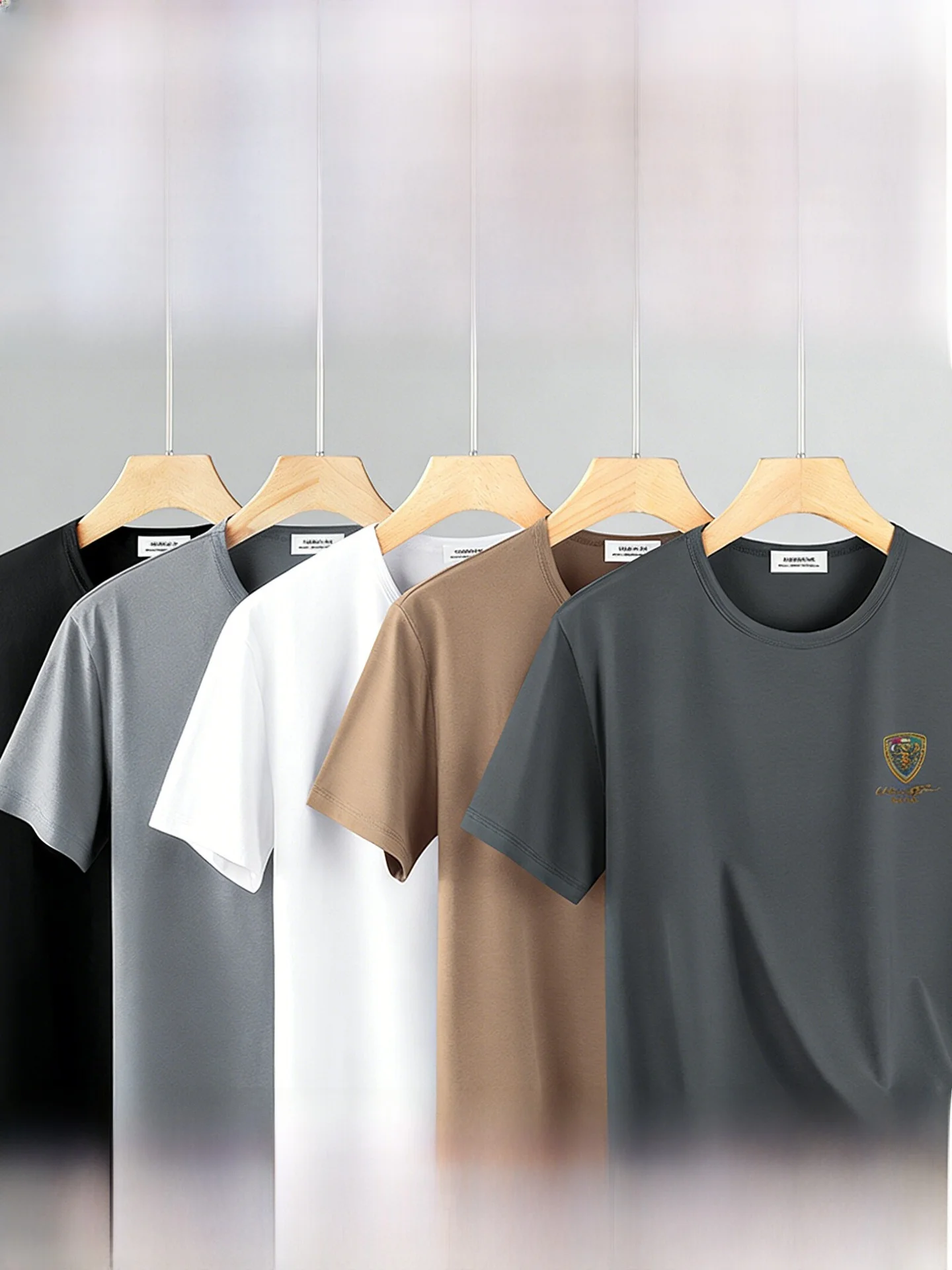 人気のモード系Tシャツブランドはどれですか？2026年夏の新作で選ぶべき「極上の柔らかさ」のTシャツとは