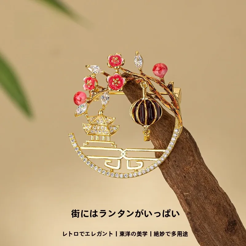 梅花デザインのブローチ：おしゃれ額の定義と実用性を解説