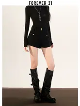 高級感あるブラックハイウエストブーツカットショートパンツ【冬用・Aライン・カジュアル】（セットアップ対応）