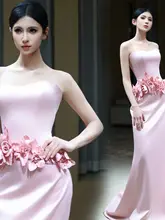 エレガントなピンクの新婦用敬酒服【成人式・婚約・パーティー対応】