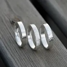 手作りハンマーテクスチャー シルバーリング【ペアリング・刻字対応】