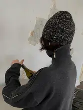 キラキラ装飾のニットキャップ【トレンディ・小顔効果・冬用】