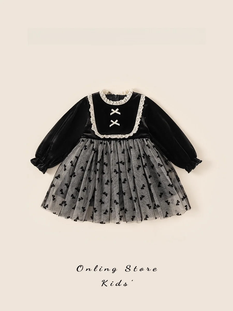 1歳誕生日の祖父母に贈る服は、どんなスタイルがおすすめですか？