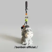 ユニークなデザイン！手作り彫刻のキーリング【バッグチャーム・ギフト向け】