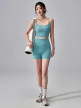 速乾性スポーツタンクトップとショートパンツのヨガウェア【プラティス対応】（セットアップ対応）