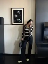 女性用 ブラックデニムパンツ【ローウエスト・ストレート・スリムフィット】