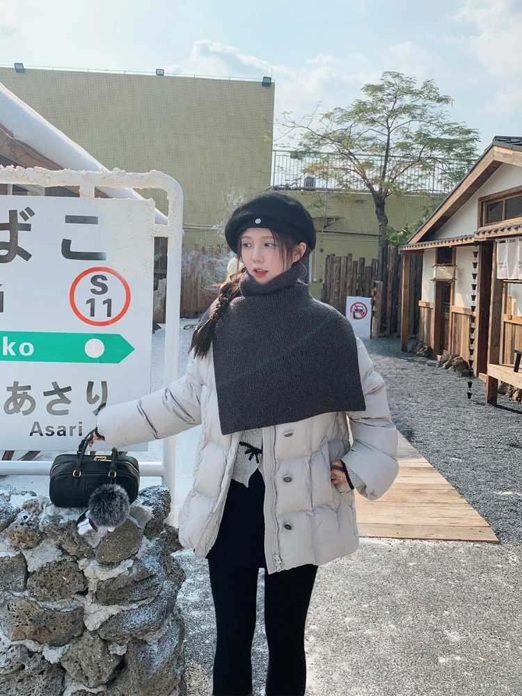 サロペットに合う冬のアウターは、本当に「暖かさ」と「おしゃれ」の両立が難しい？