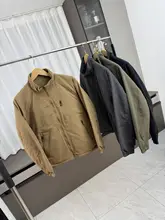 リバーシブルで温かい！防水機能付きアウトドアジャケット【秋冬用・カジュアル・立襟】