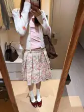 フラワープリントのプリーツスカート【高腰・Aライン・春秋用・大人カジュアル】（セットアップ対応）