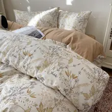 植物柄の手描きデザイン！コットン製四点寝具セット【ダブルサイズ・学生寮・アパート用】（セットアップ対応）