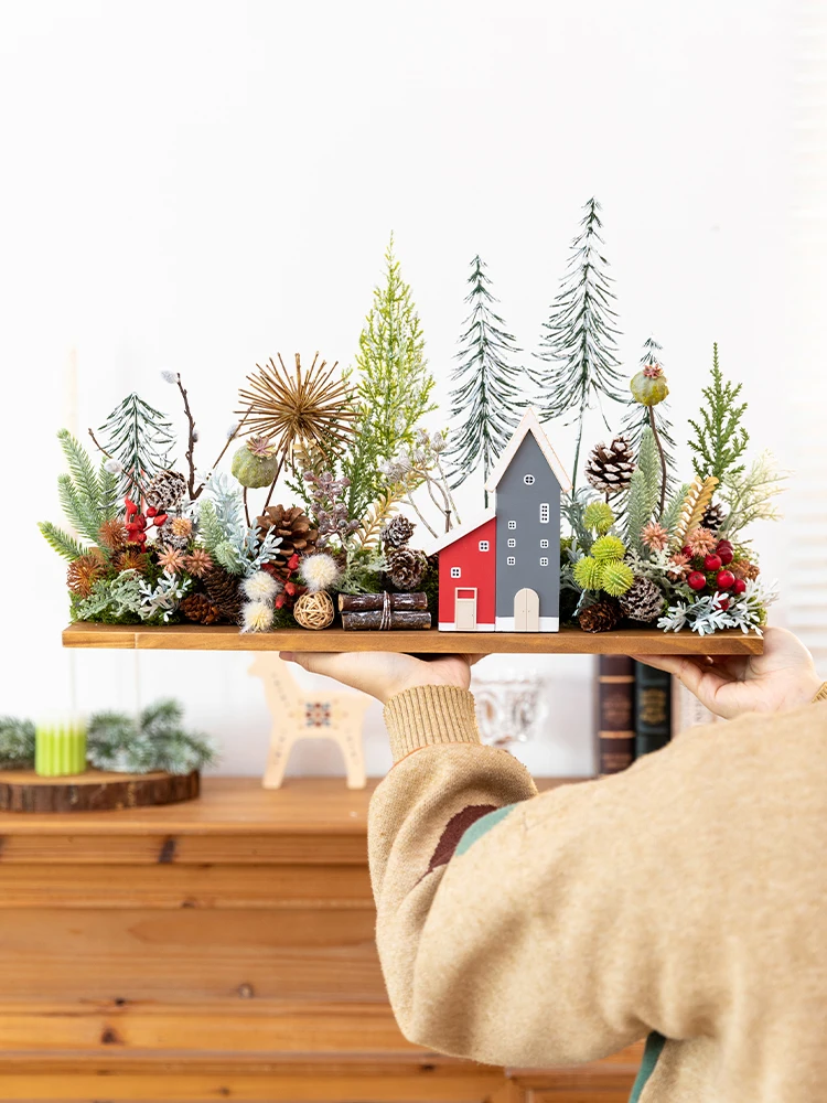 クリスマス雰囲気の装飾用緑植入掛け照明：高級テレビ背景壁用の照明効果とインテリア融合