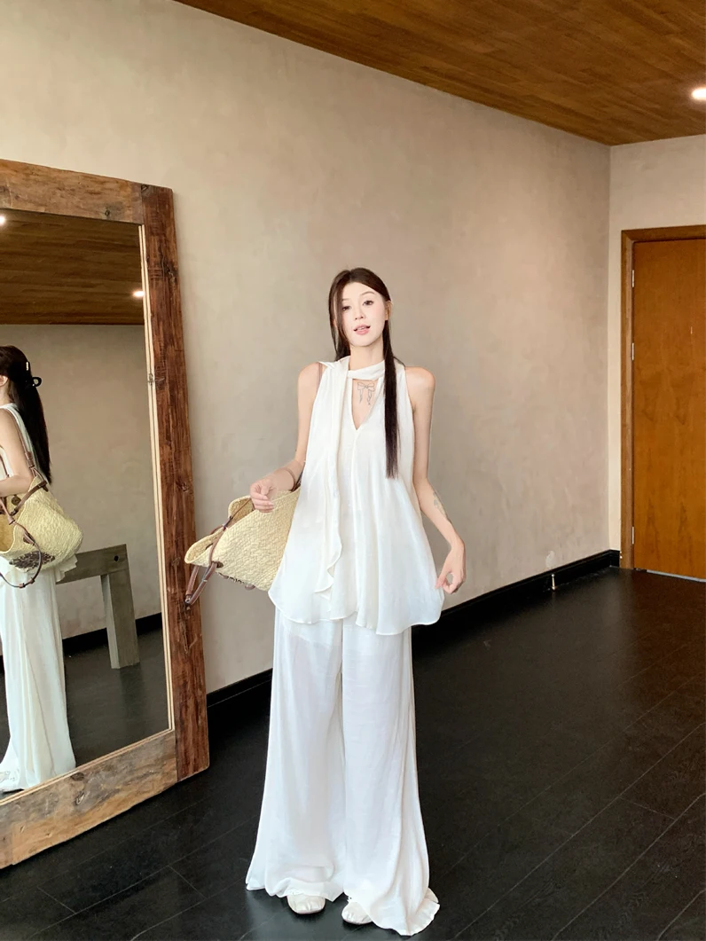 清潔感のある服装 女性 おすすめ4選：通勤から夏の日常まで、心地よいシンプルさを実感する選び方