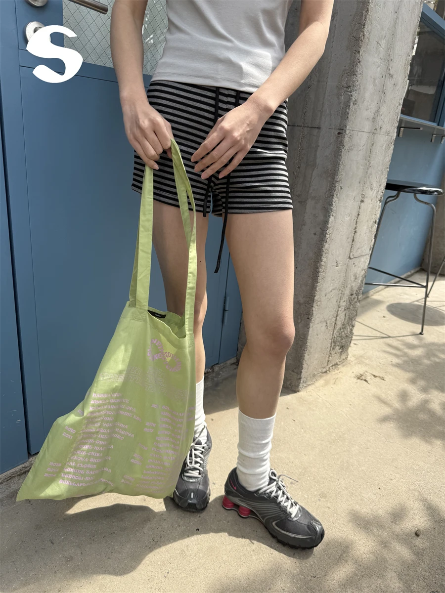 レースショートパンツを選ぶときに迷うのは、本当にデザイ  ンなのか？