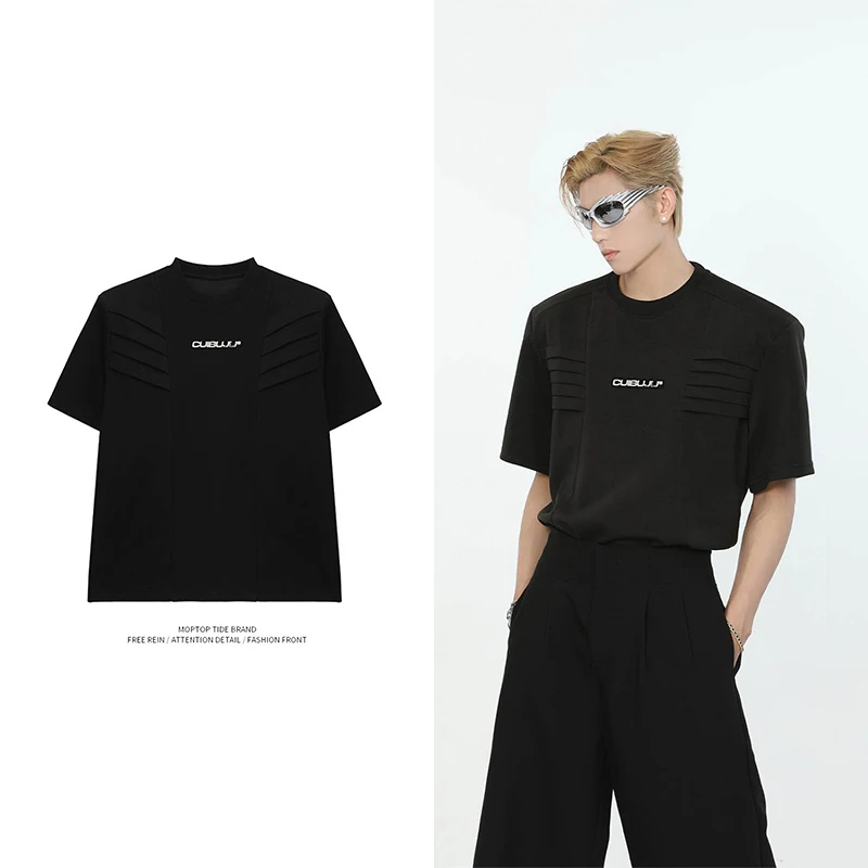シャツの上にtシャツを着るとき、どうやって選ぶべきか？
