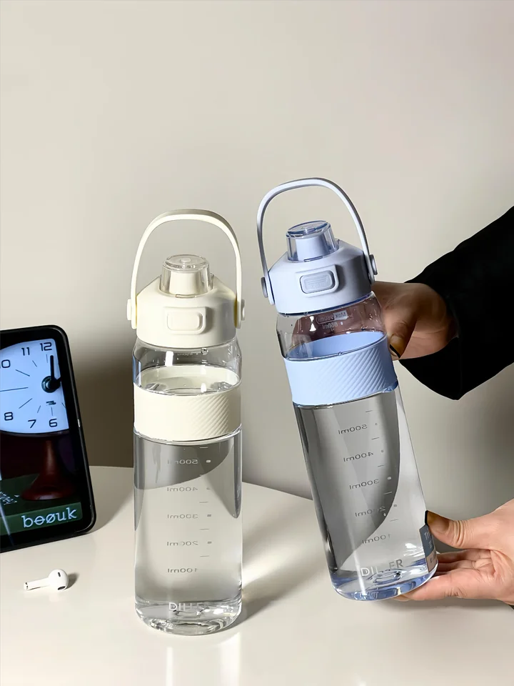 シンプルなプラスチックカップ【男女兼用・高温耐性・トライタン製・大容量・フィットネス用】