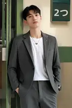 高級感あるカジュアル韓国風スリムフィットスーツジャケット【スタイリッシュ・ウエディング用】（セットアップ対応）
