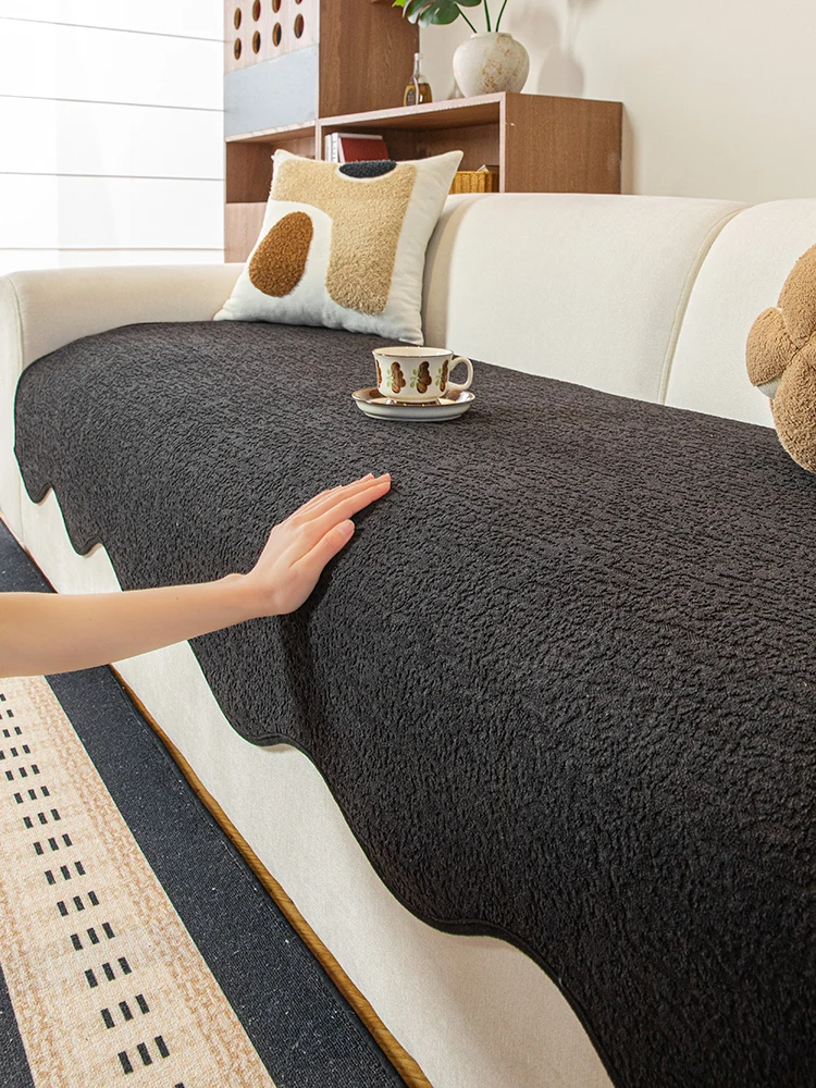 upholsteryを選ぶときに迷うなら、この「不規則なソファクッション」が解決する？
