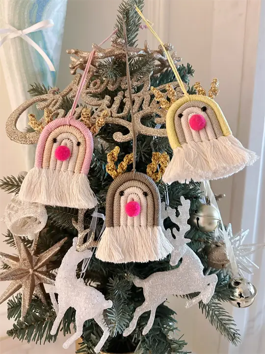 クリスマスオーナメント トナカイの角 手編み 金糸 フリンジ 冷蔵庫デコ 車用 チャーム