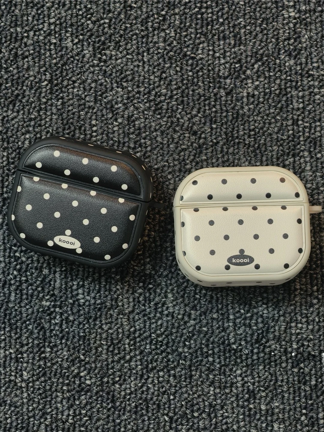 ケユカティッシュケース：レトロなモノクロドットデザインでAirPods Proを保護するシンプルケース