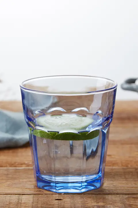 グラス レストラン 家庭用 青色 九角型カップ 飲み物 酒