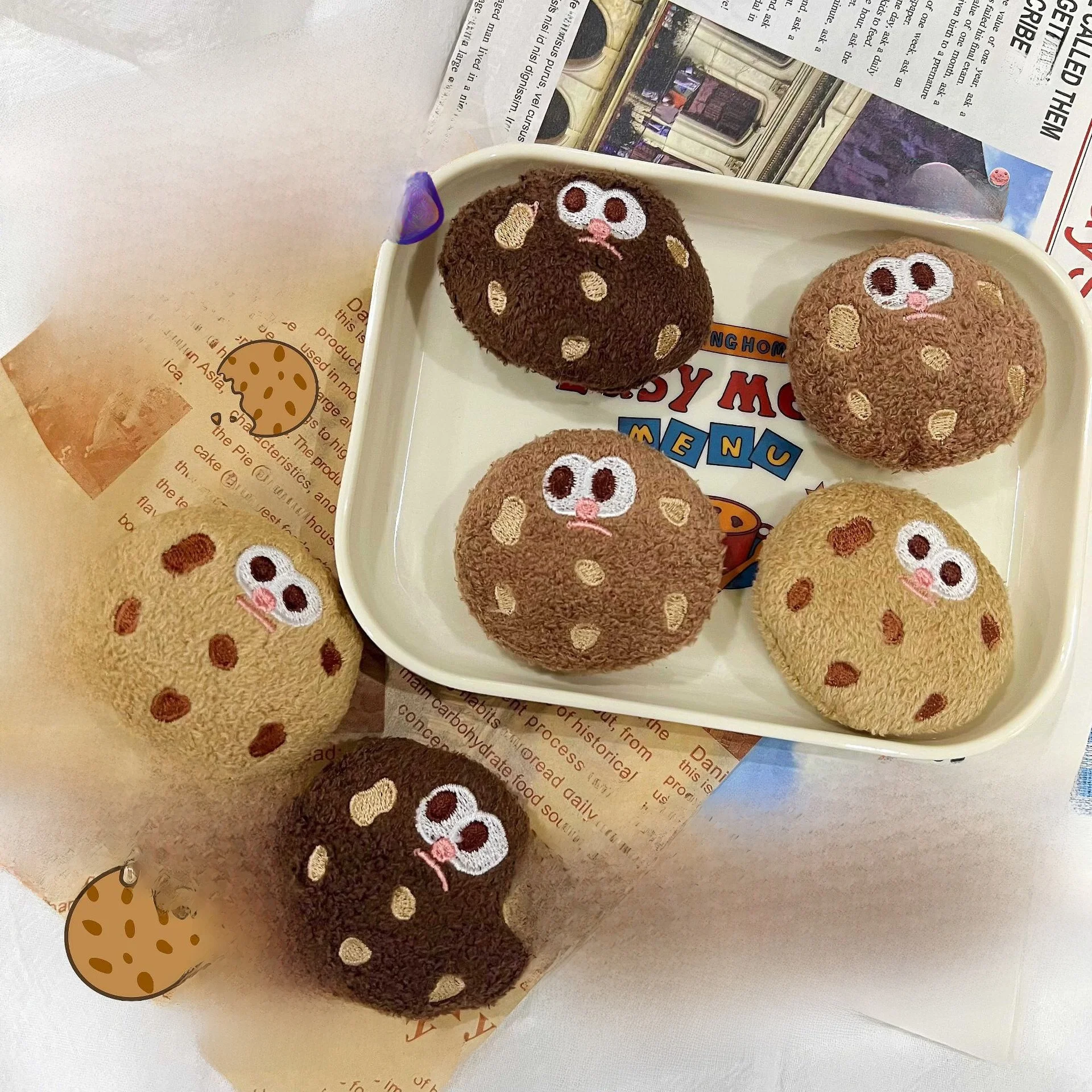 三色クッキー型猫おもちゃ：かわいいデザインと柔らか素材の実際の使い方