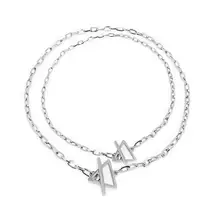 フェイと同じスタイル さんかくけい ペンダント バックル ネックレース