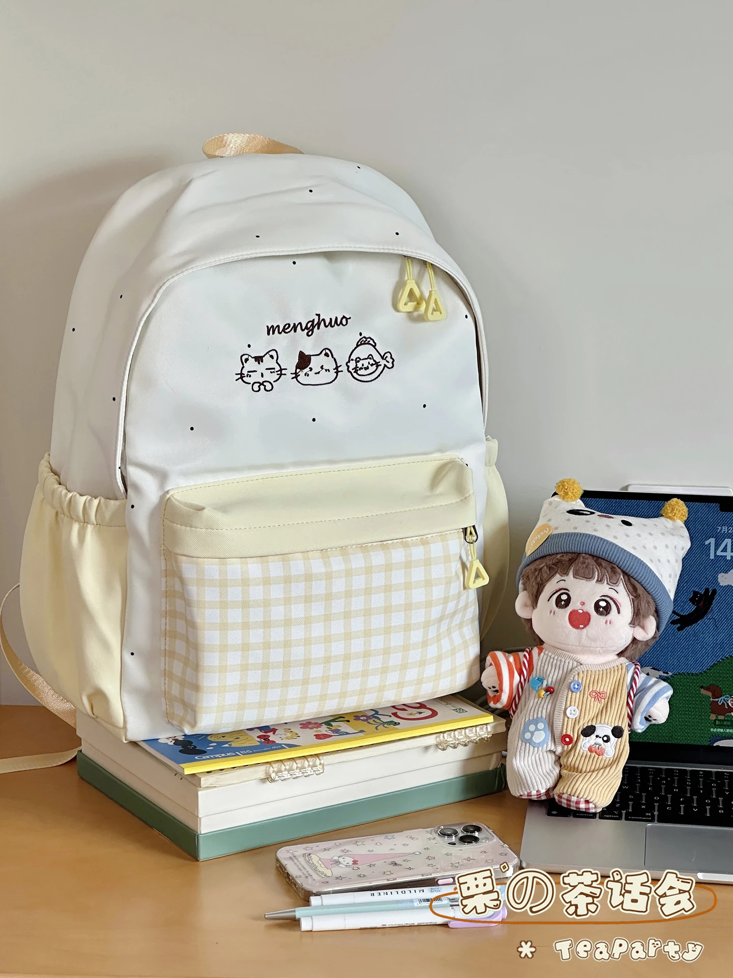 修学旅行 リュック おしゃれ 女の子 どんなのがいいか？チェック柄のリュックが解決する3つの理由